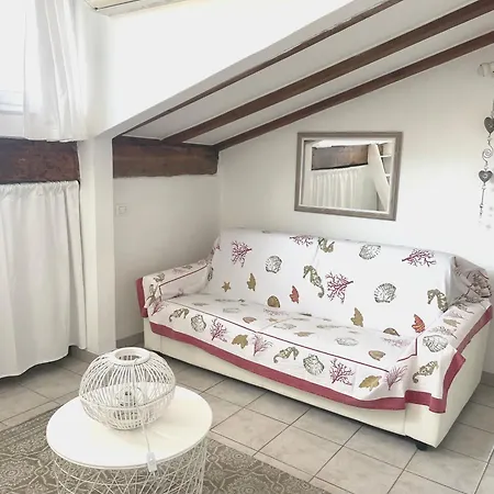 Sotto Le Stelle Apartment *